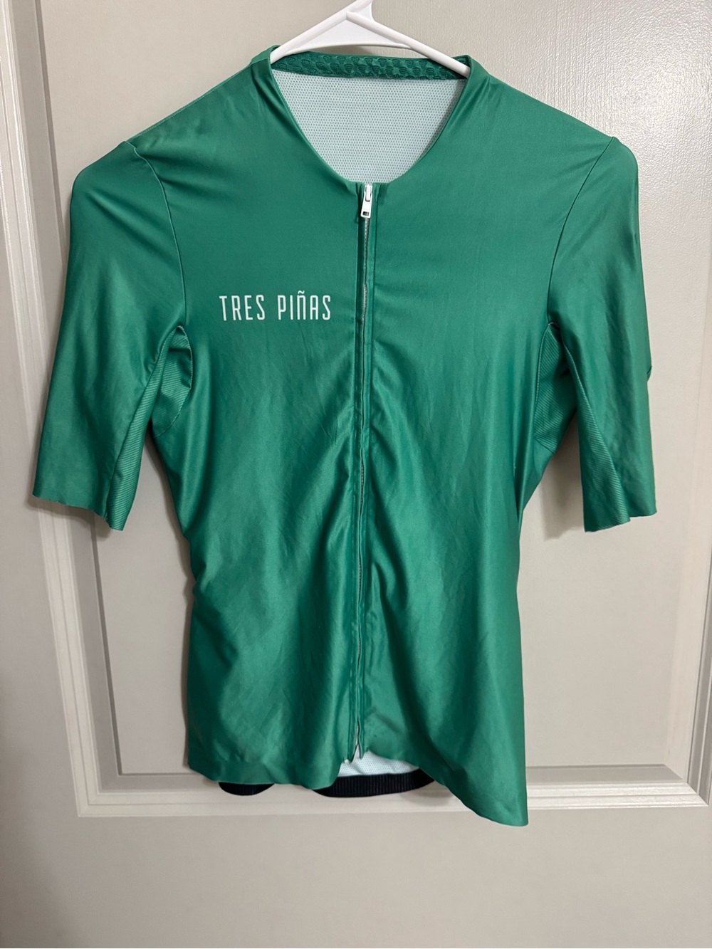 Tres Piñas Women's Green Cycling Jersey